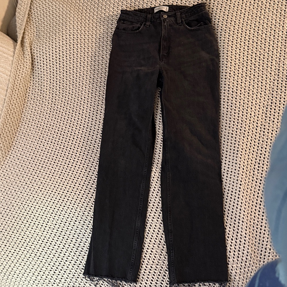 Abercrombie & Fitch Women's Black Straight Leg Jeans